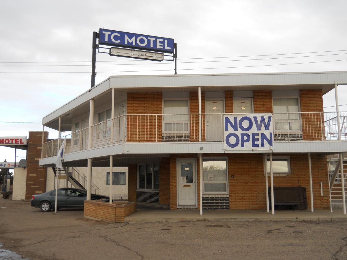 Tc Motel Medicine Hat Esterno foto